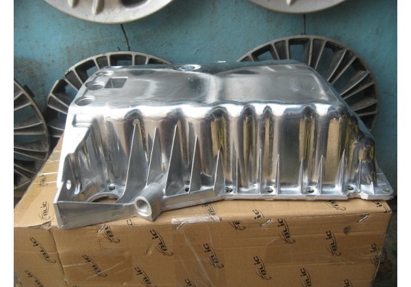Масляний піддон Renault Espace III, IV, Megane II, Scenic II, Trafic II, Laguna, II 1.9 dti, 1.9 dci, 2.0 16V, 8200221013, 8200728386